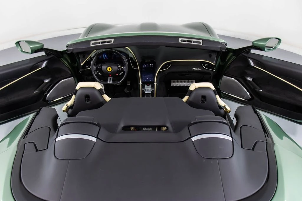2024 Ferrari Roma Spider - Image 22 of 31