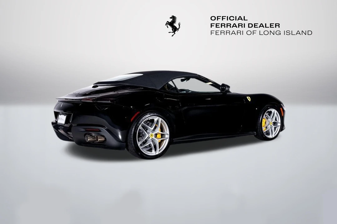 2024 Ferrari Roma Spider - Image 2 of 31
