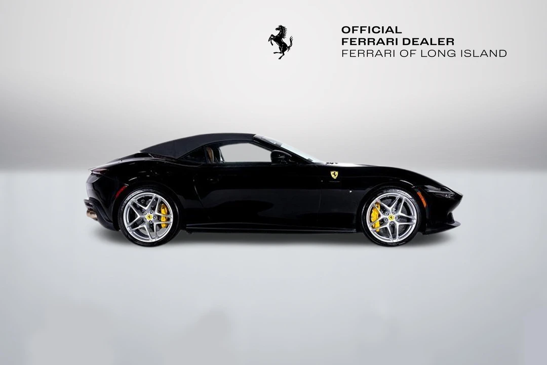 2024 Ferrari Roma Spider - Image 11 of 31