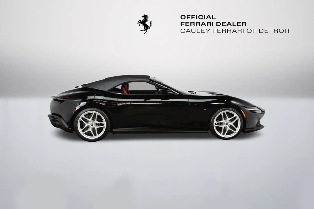 2024 Ferrari Roma Spider - Image 18 of 31