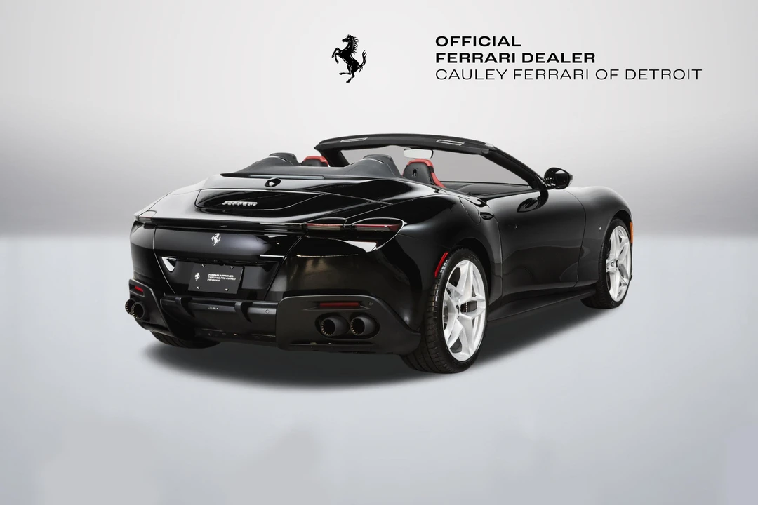 2024 Ferrari Roma Spider - Image 8 of 31