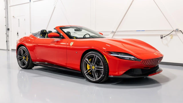 2024 Ferrari Roma Spider - Image 13 of 16