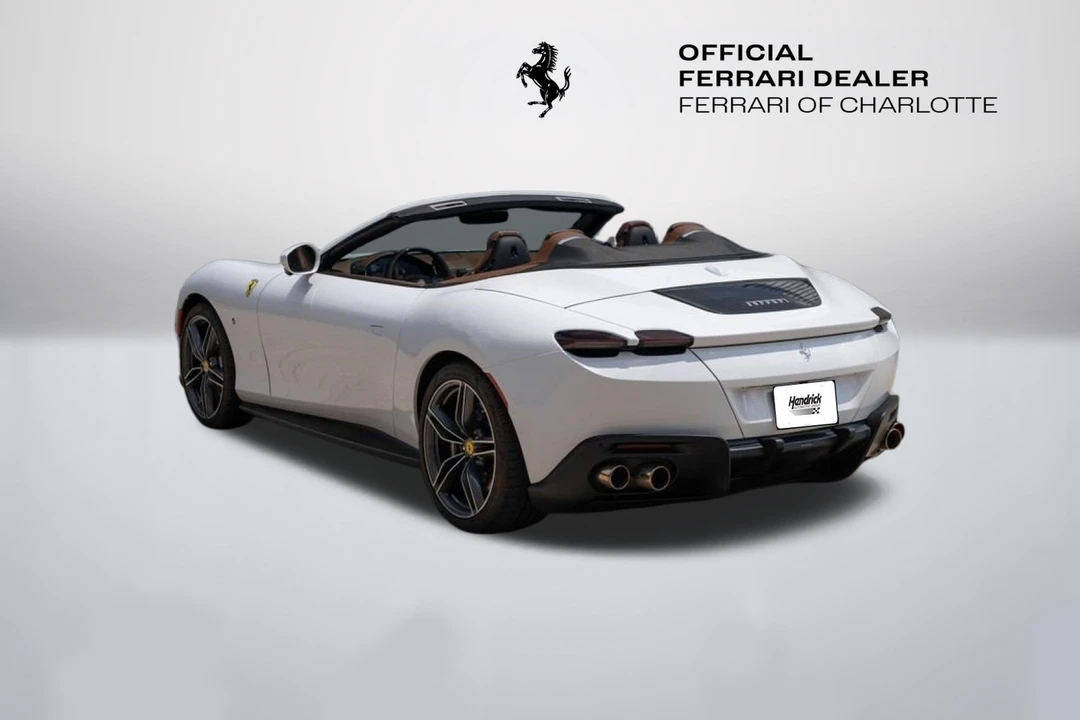 2024 Ferrari Roma Spider - Image 3 of 31
