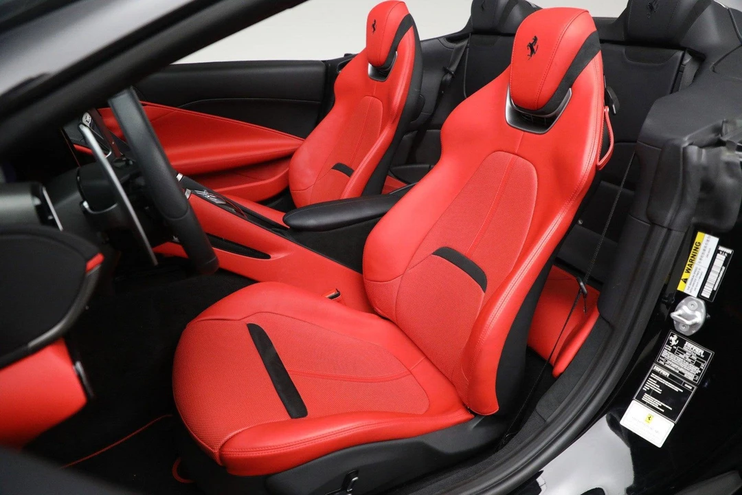 2024 Ferrari Roma Spider - Image 15 of 29