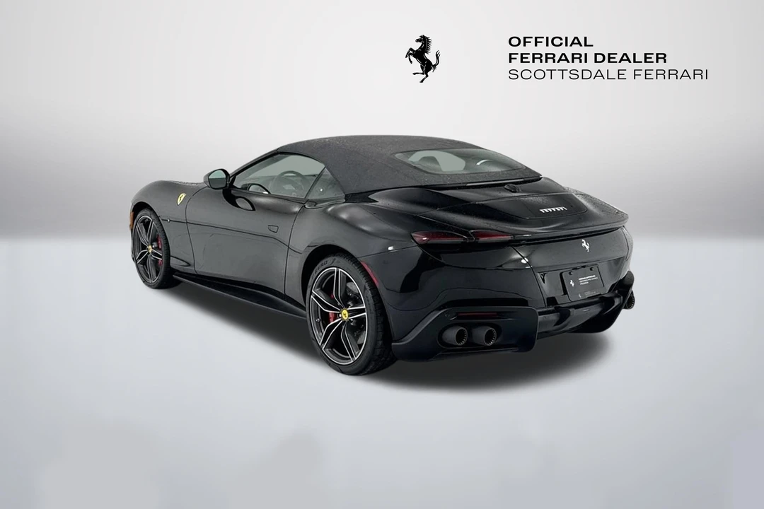 2024 Ferrari Roma Spider - Image 15 of 31