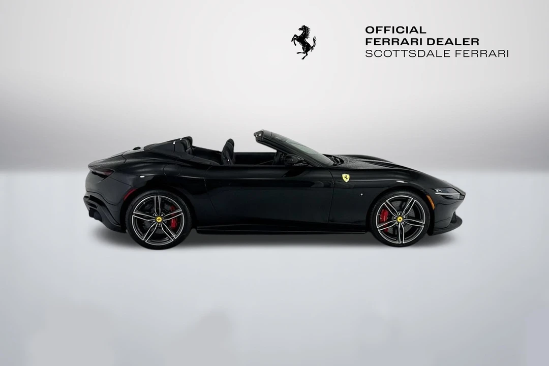 2024 Ferrari Roma Spider - Image 4 of 31