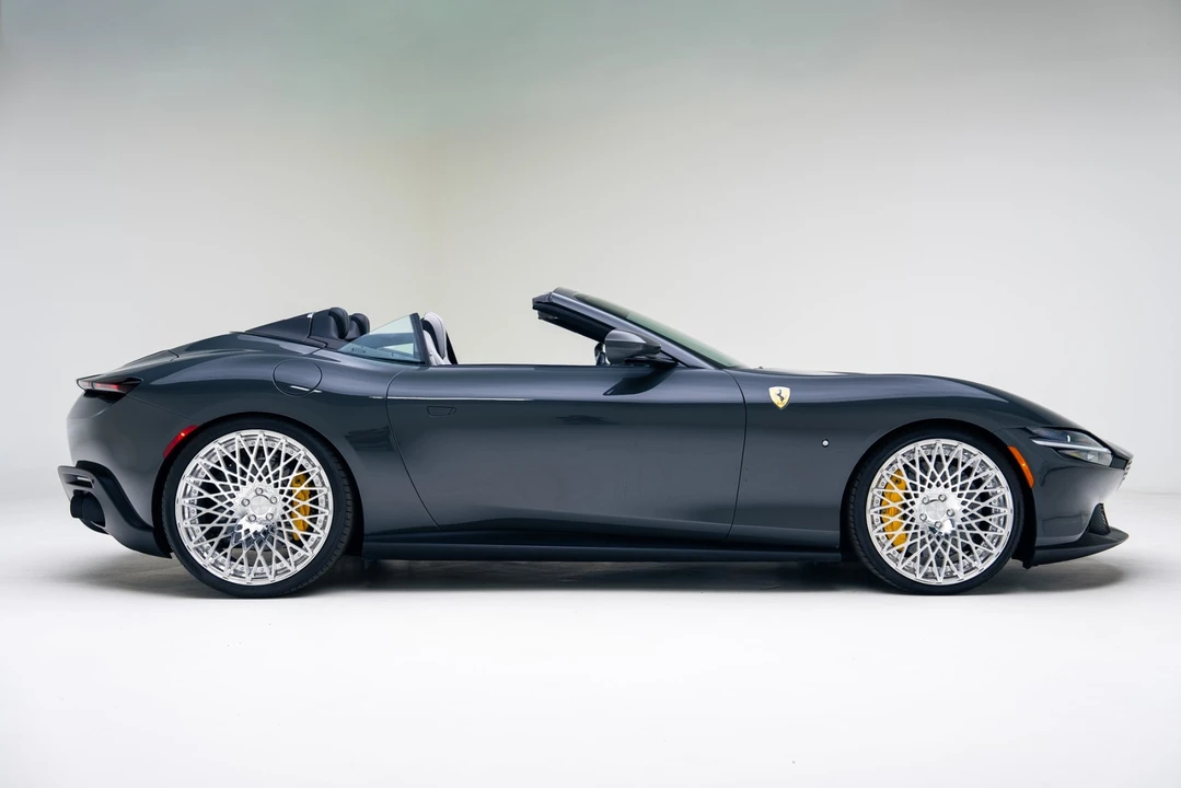 2024 Ferrari Roma Spider - Image 3 of 21
