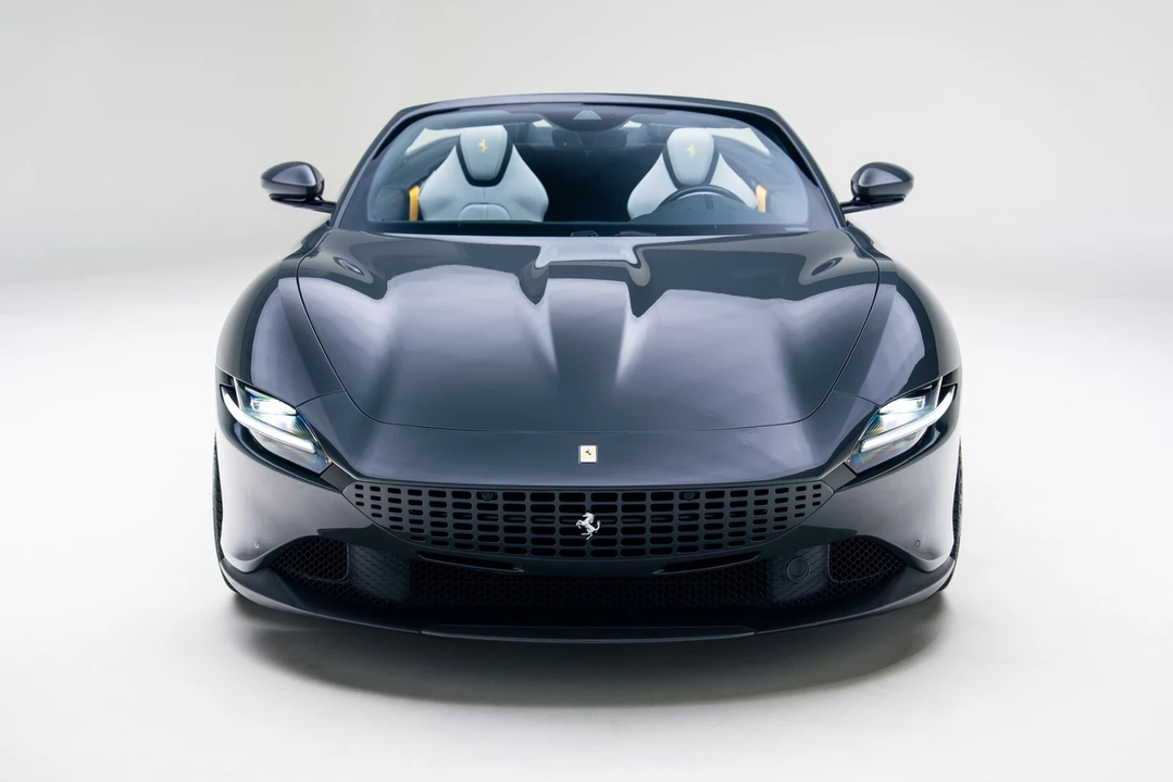 2024 Ferrari Roma Spider - Image 12 of 21