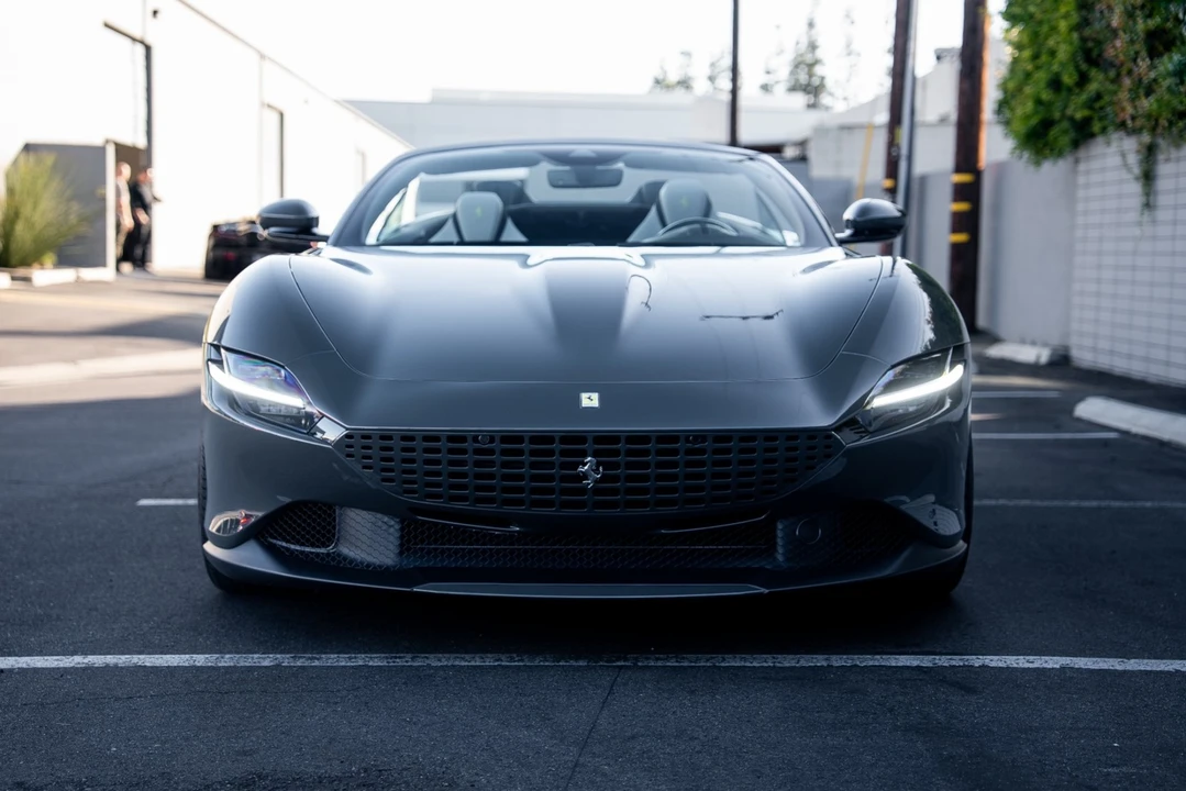 2024 Ferrari Roma Spider - Image 4 of 21
