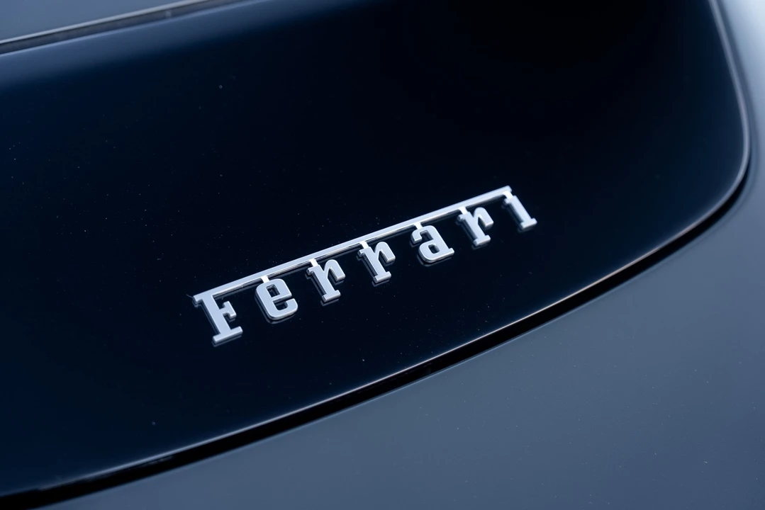 2024 Ferrari Roma Spider - Image 15 of 21