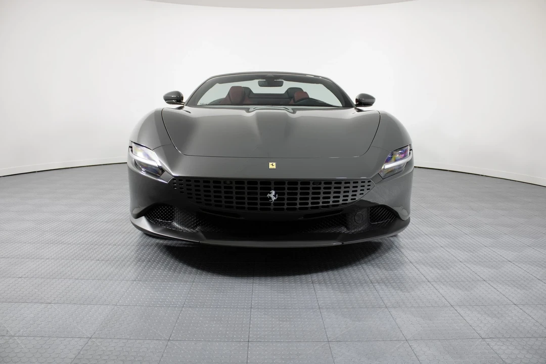 2024 Ferrari Roma Spider - Image 7 of 12
