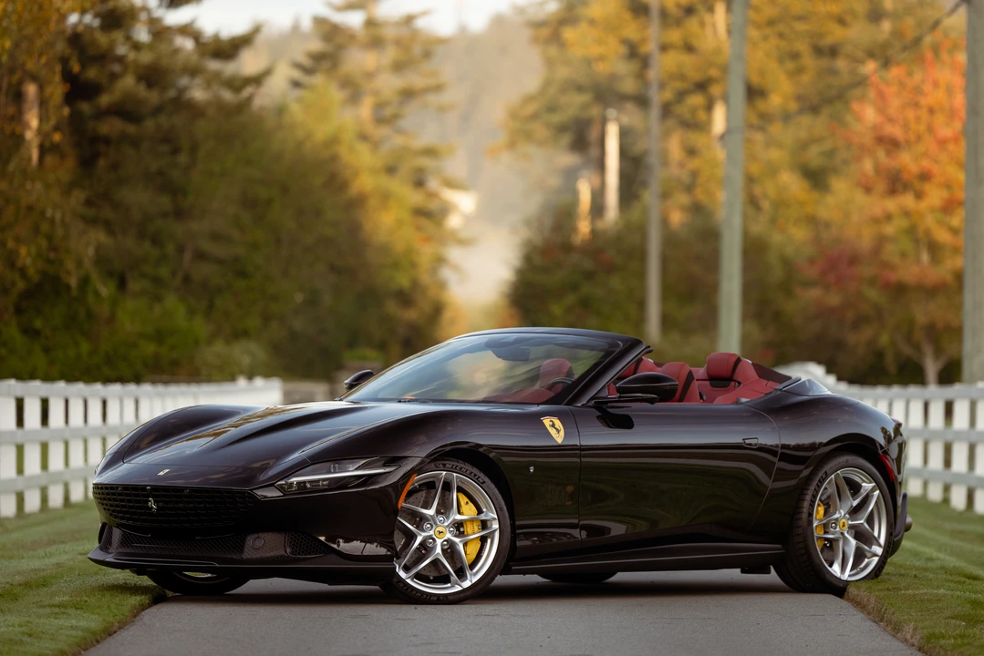 2024 Ferrari Roma Spider - Image 4 of 31