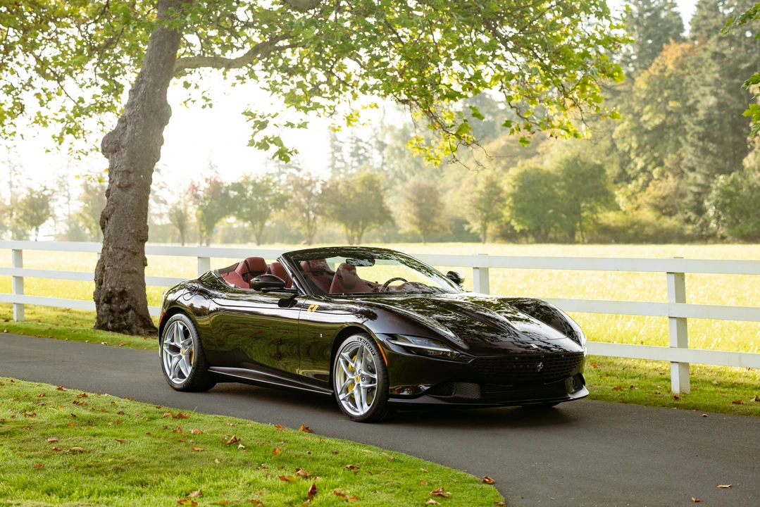 2024 Ferrari Roma Spider - Image 21 of 31