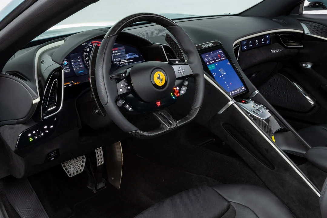 2024 Ferrari Roma Spider - Image 2 of 31