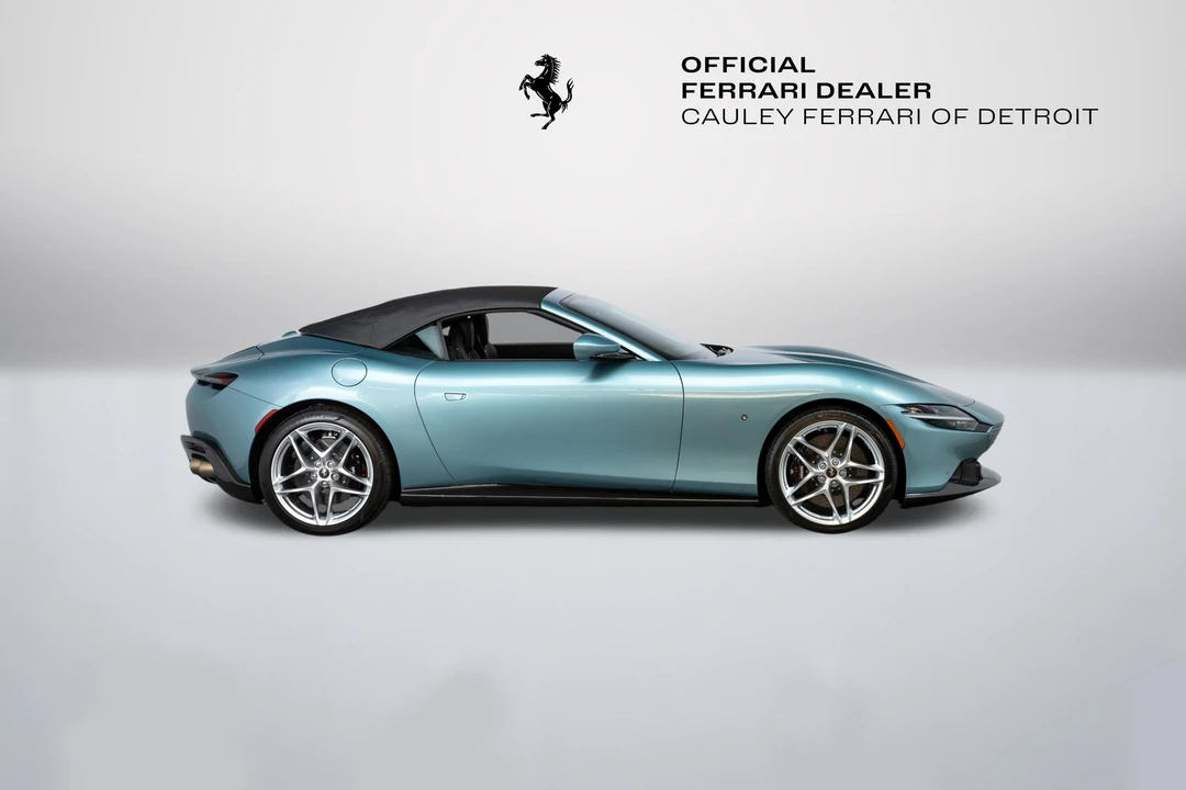 2024 Ferrari Roma Spider - Image 18 of 31