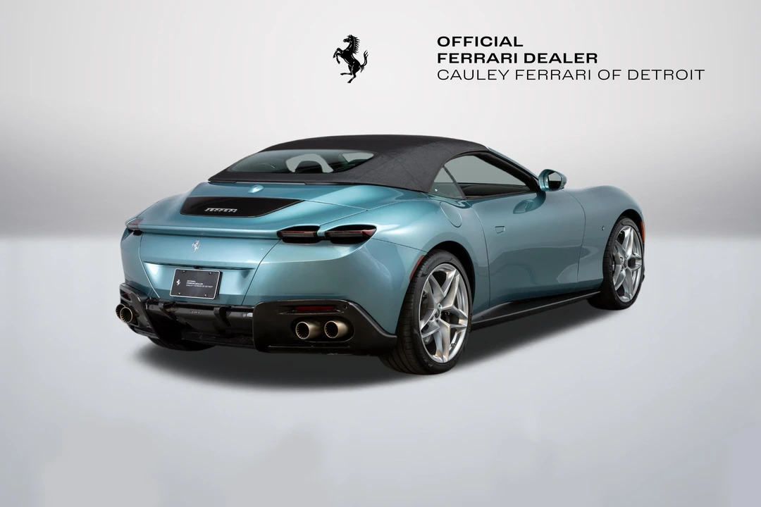 2024 Ferrari Roma Spider - Image 17 of 31
