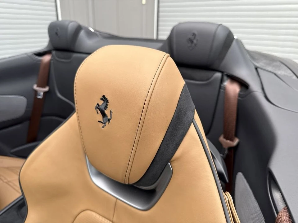 2024 Ferrari Roma Spider - Image 31 of 31
