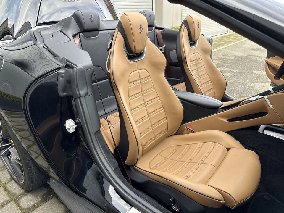 2024 Ferrari Roma Spider - Image 24 of 31