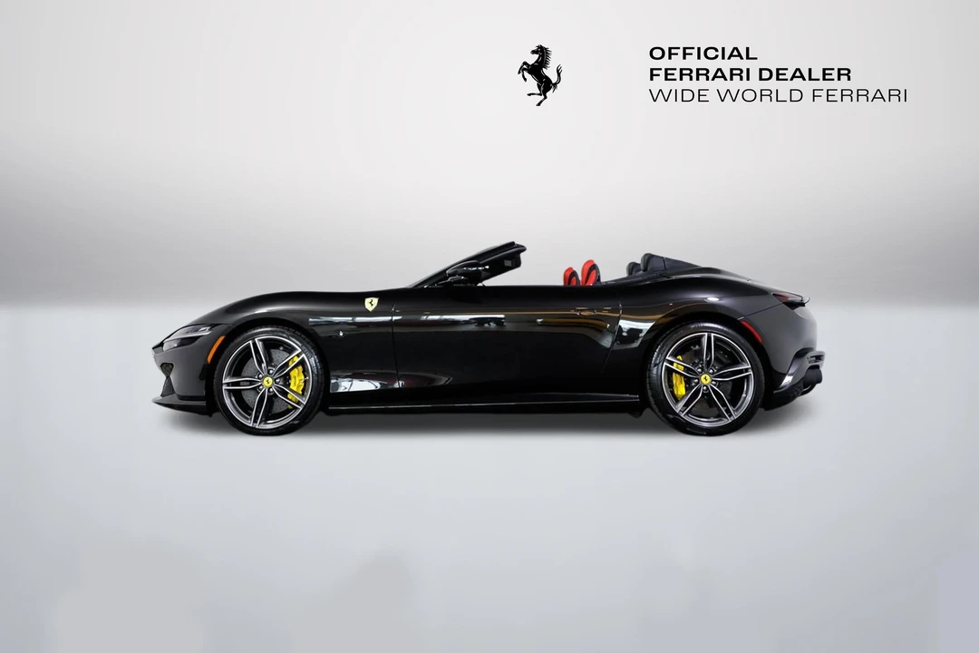 2024 Ferrari Roma Spider - Image 8 of 31