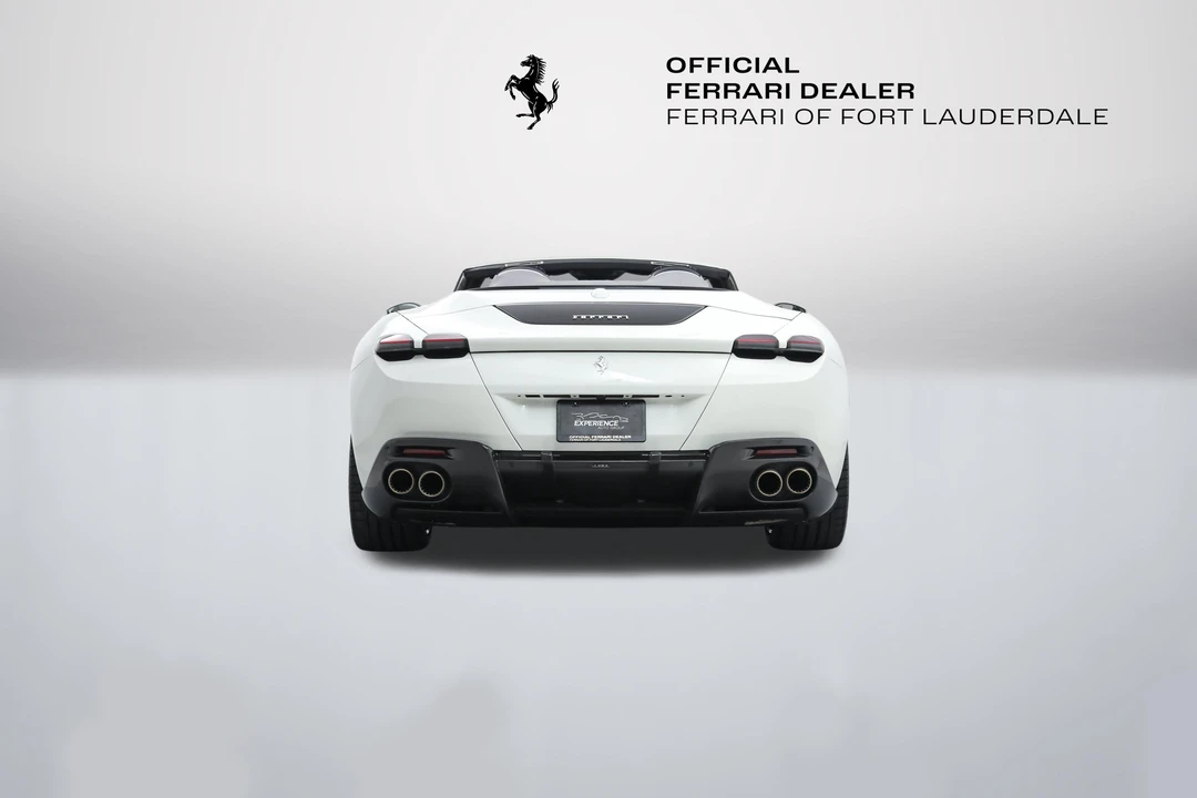 2024 Ferrari Roma Spider - Image 9 of 31