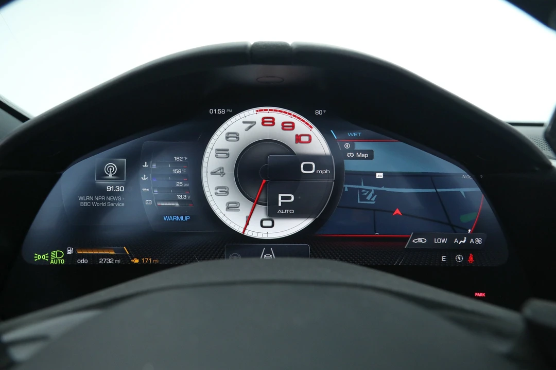 2024 Ferrari Roma Spider - Image 29 of 31