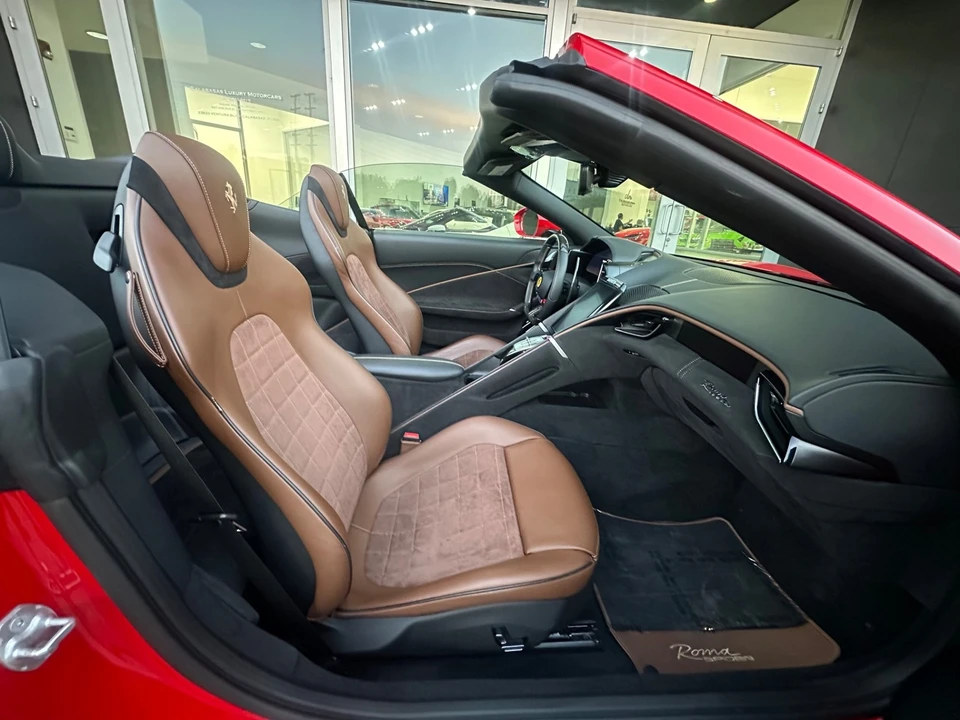 2024 Ferrari Roma Spider - Image 22 of 22