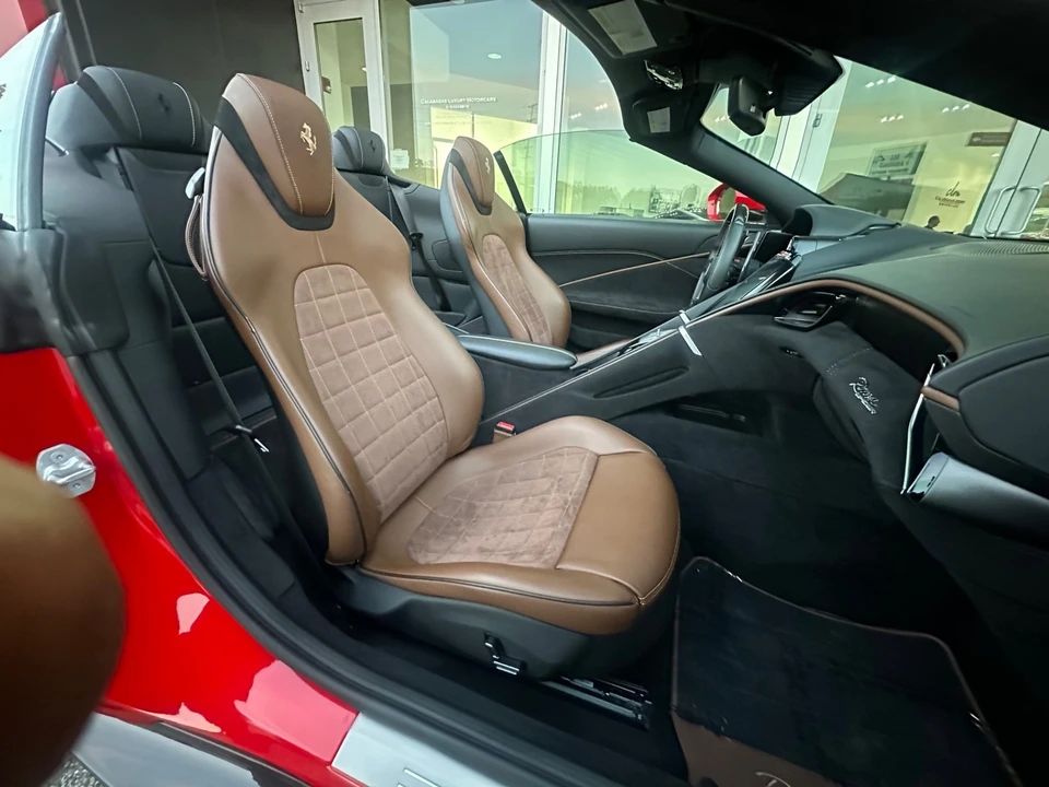 2024 Ferrari Roma Spider - Image 21 of 22