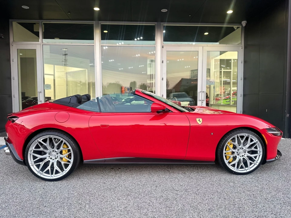 2024 Ferrari Roma Spider - Image 4 of 22