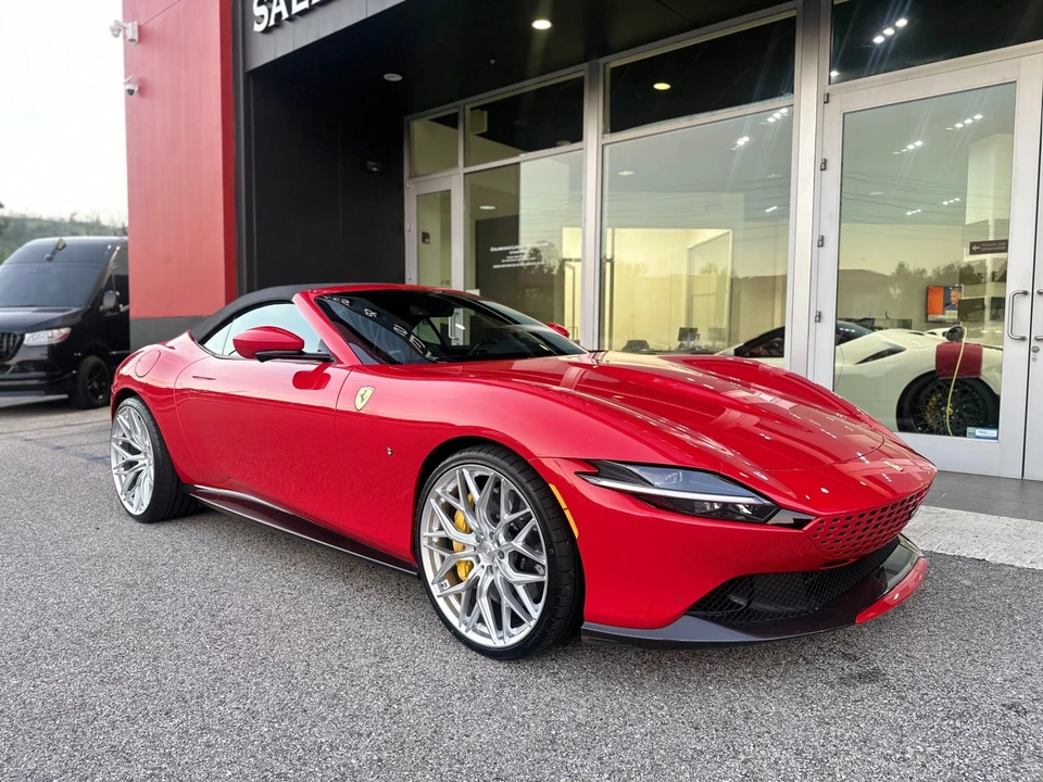 2024 Ferrari Roma Spider - Image 2 of 22