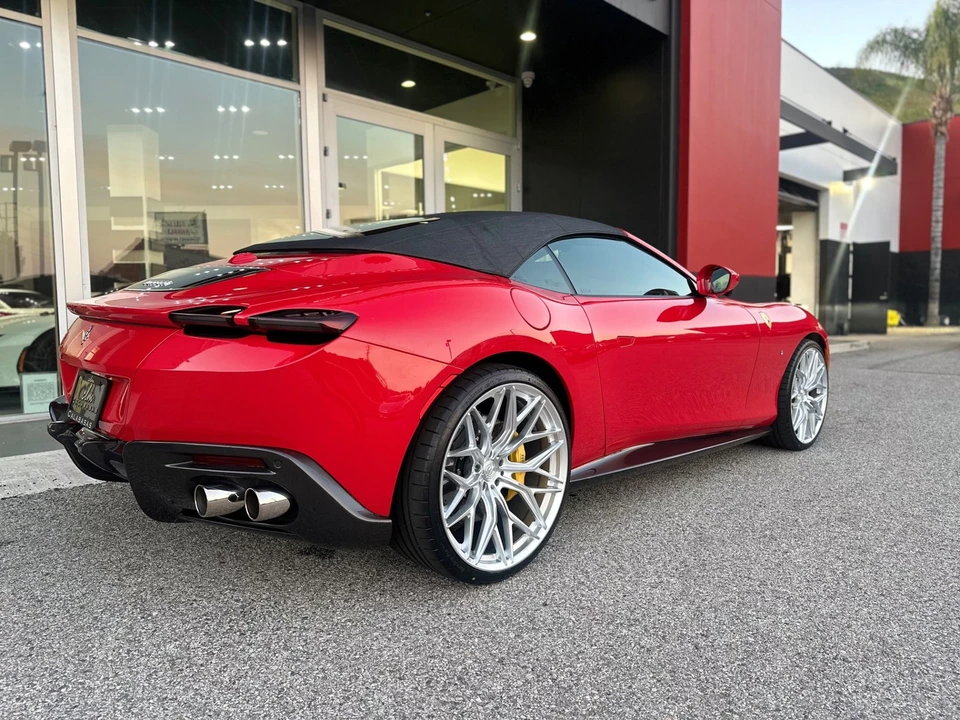 2024 Ferrari Roma Spider - Image 3 of 22