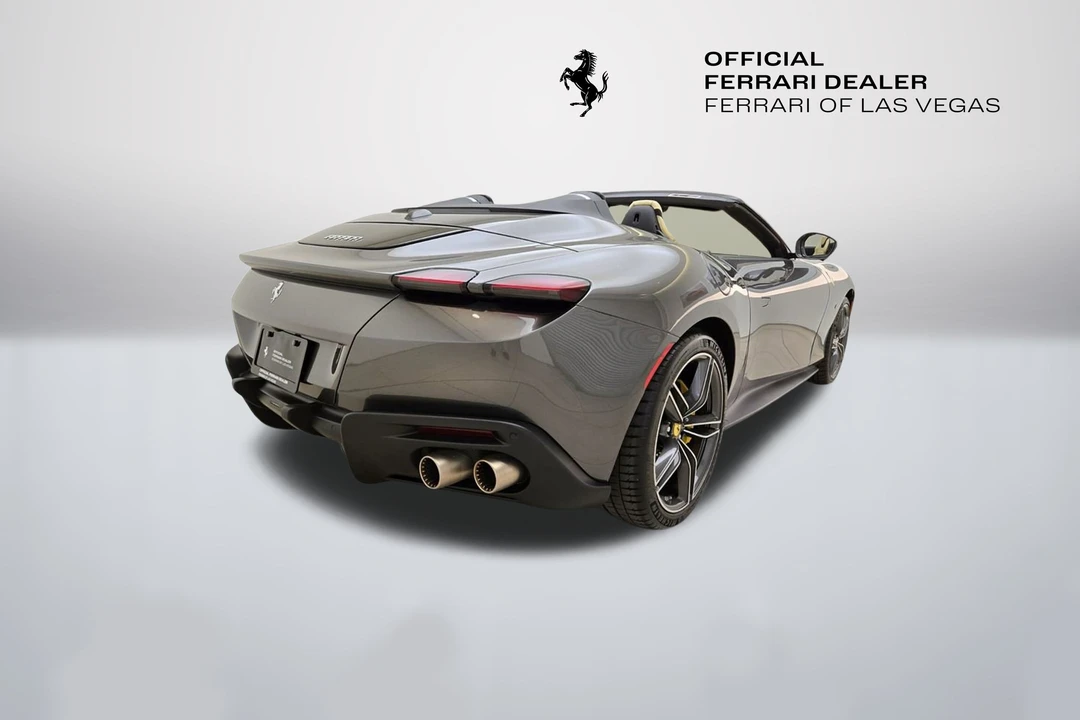 2024 Ferrari Roma Spider - Image 9 of 31