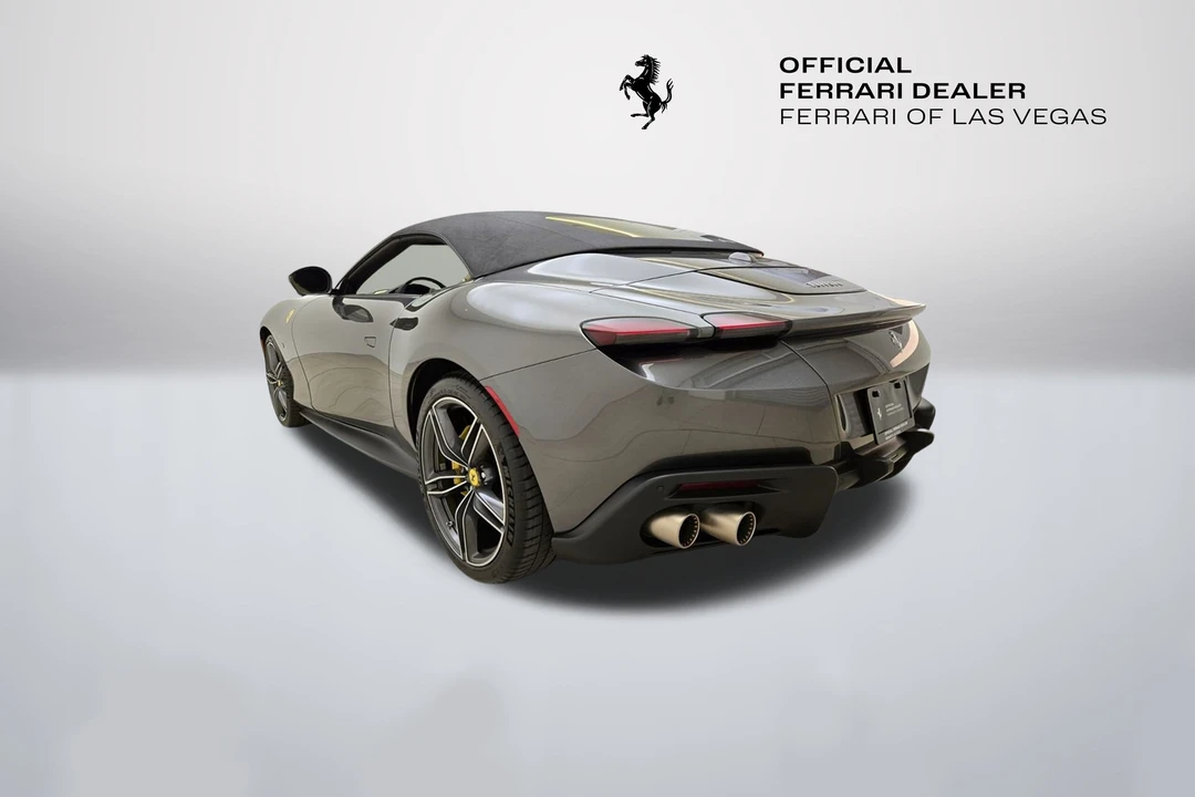 2024 Ferrari Roma Spider - Image 11 of 31