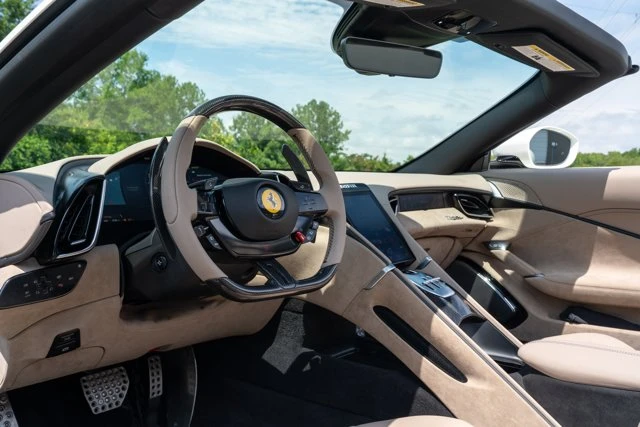 2024 Ferrari Roma Spider - Image 30 of 31