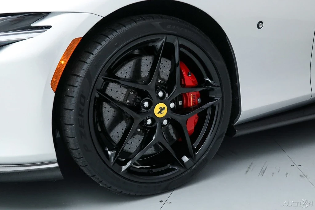 2024 Ferrari Roma Spider - Image 16 of 21