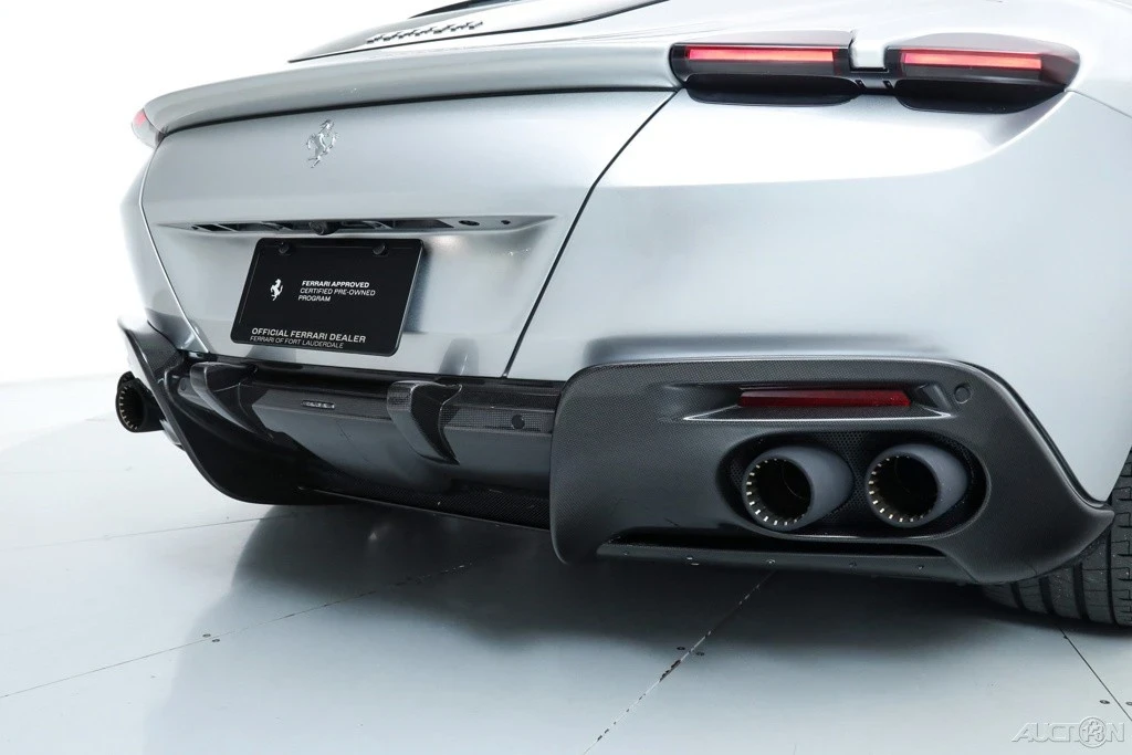 2024 Ferrari Roma Spider - Image 18 of 21
