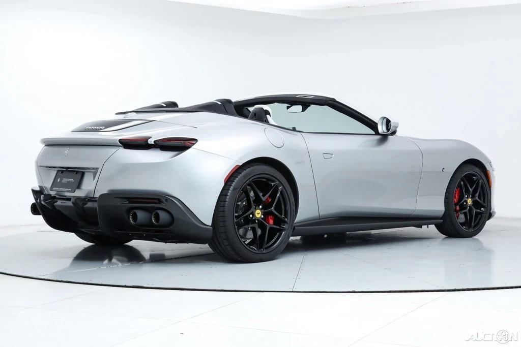 2024 Ferrari Roma Spider - Image 3 of 21