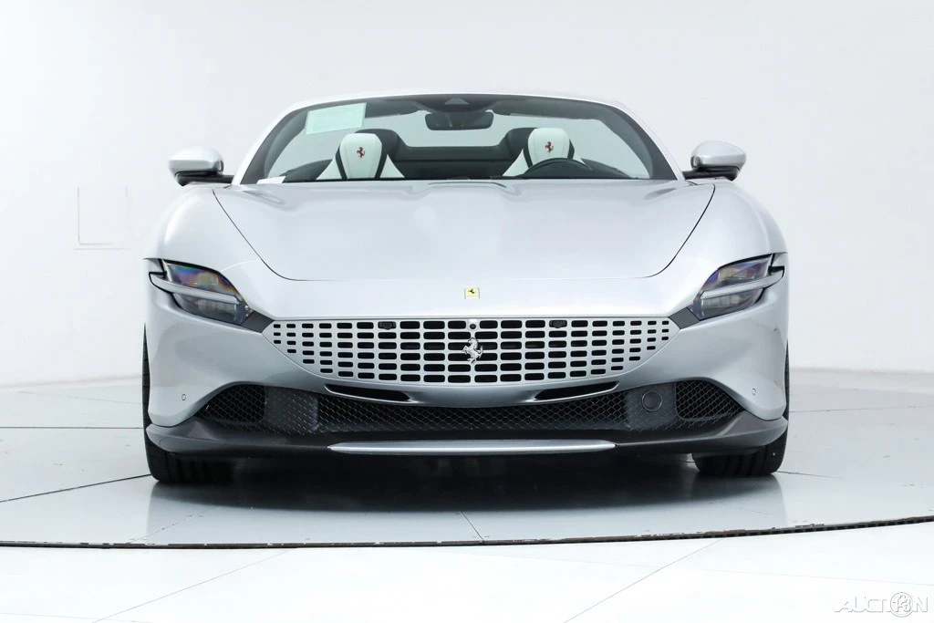 2024 Ferrari Roma Spider - Image 13 of 21