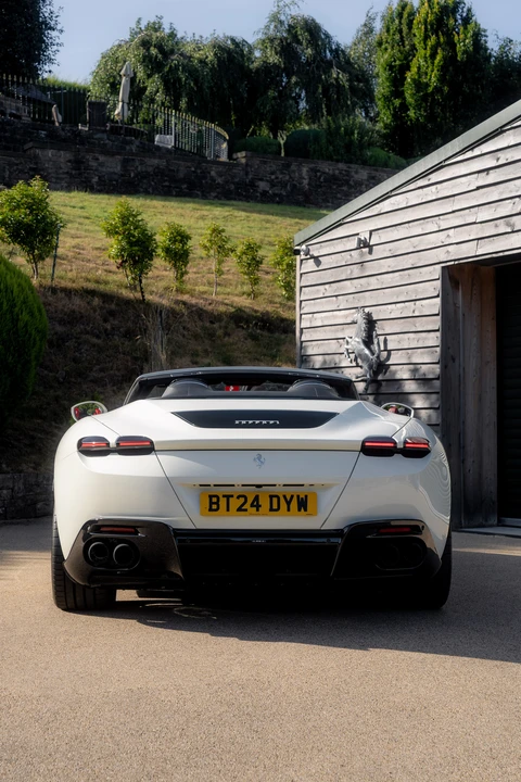 2024 Ferrari Roma Spider - Image 22 of 31
