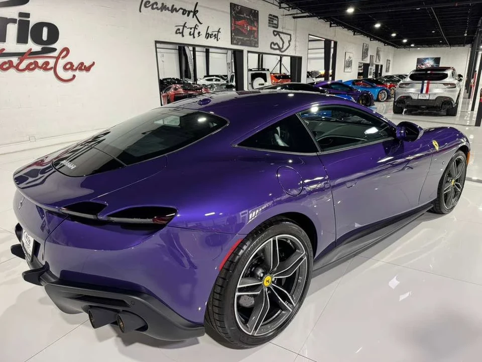 2024 Ferrari Roma - Image 7 of 12