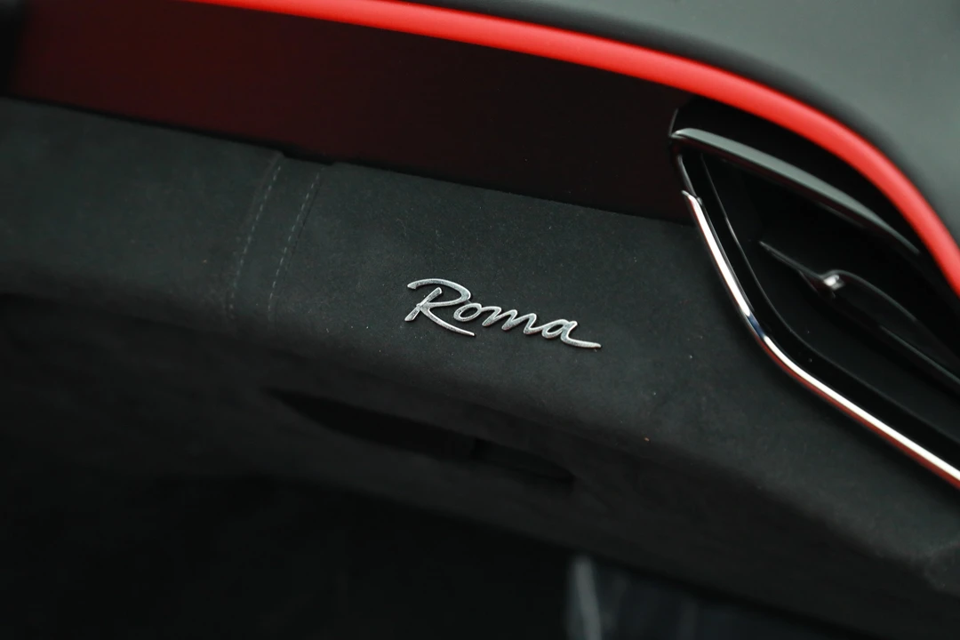 2024 Ferrari Roma - Image 20 of 31