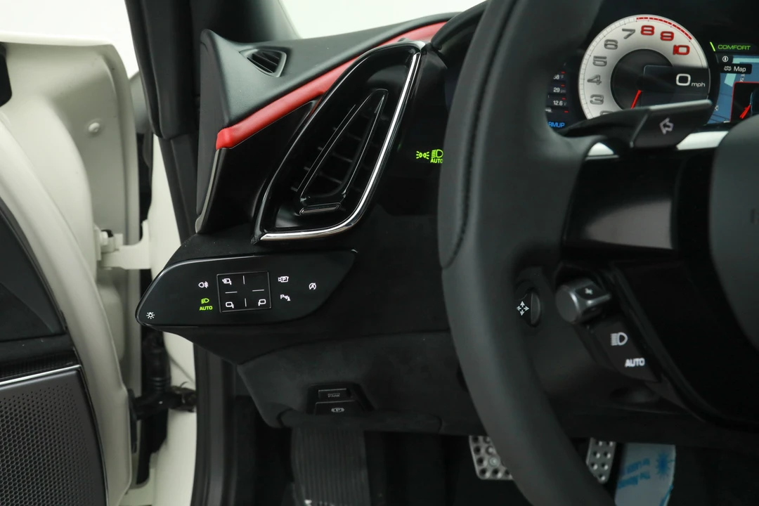2024 Ferrari Roma - Image 26 of 31