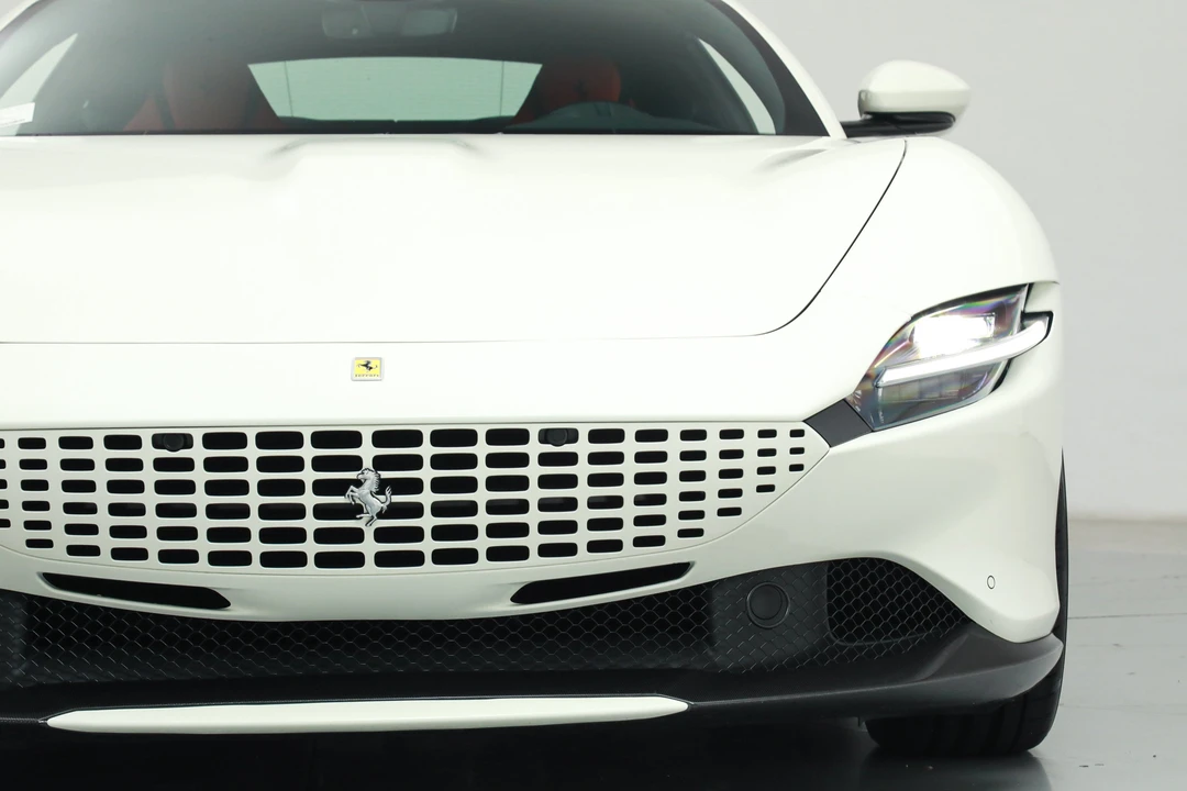 2024 Ferrari Roma - Image 13 of 31