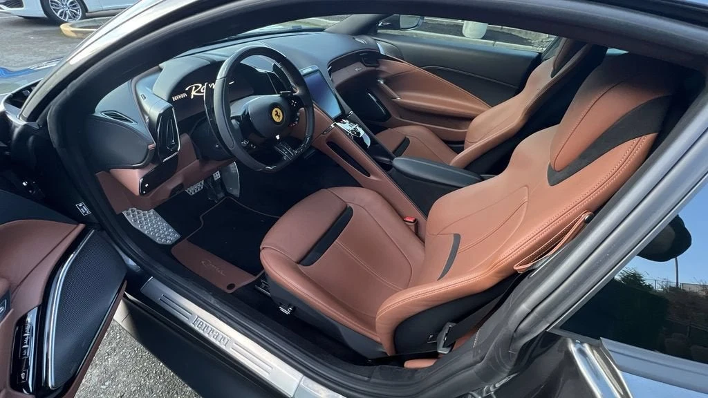 2024 Ferrari Roma - Image 28 of 31