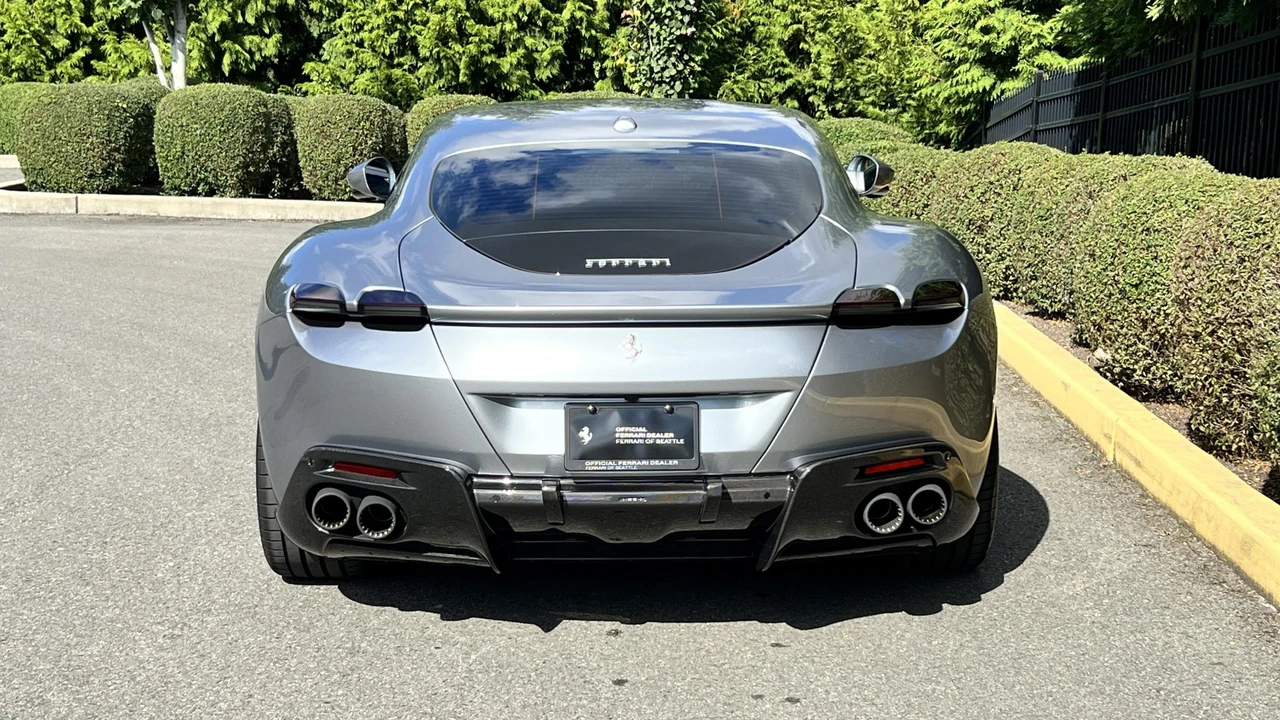 2024 Ferrari Roma - Image 11 of 31