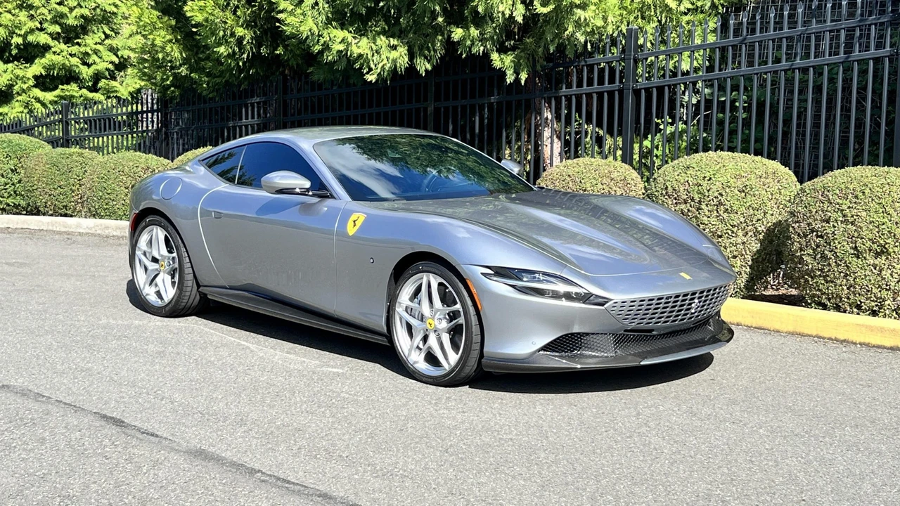 2024 Ferrari Roma - Image 5 of 31