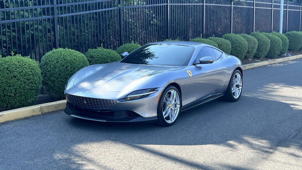 2024 Ferrari Roma - Image 3 of 31