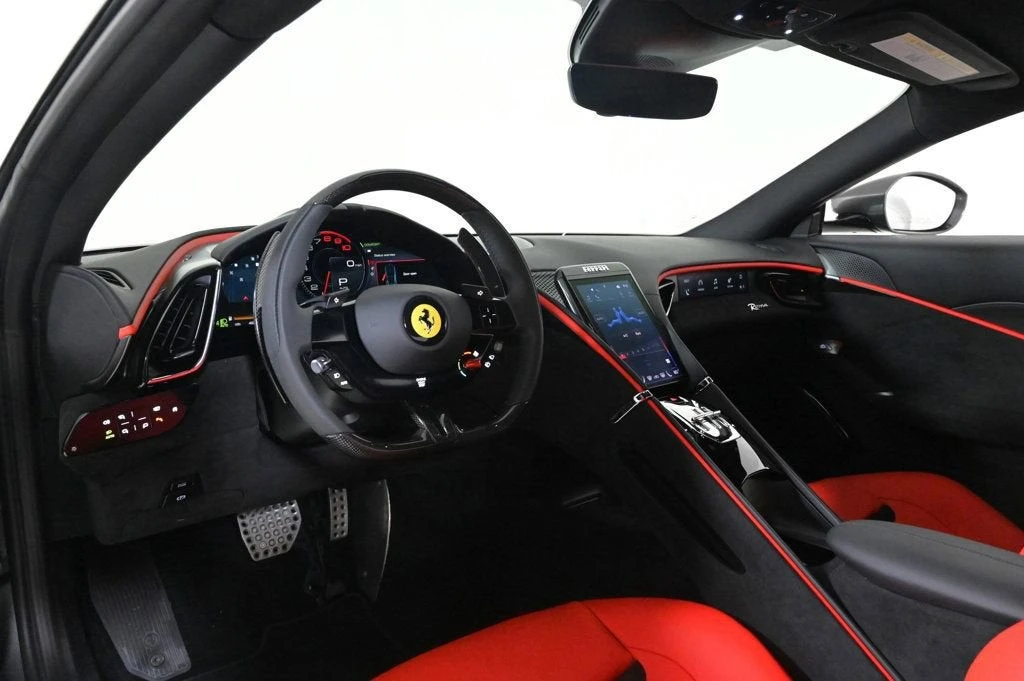 2024 Ferrari Roma - Image 17 of 29