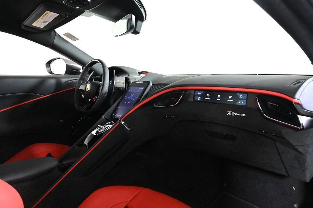 2024 Ferrari Roma - Image 16 of 29