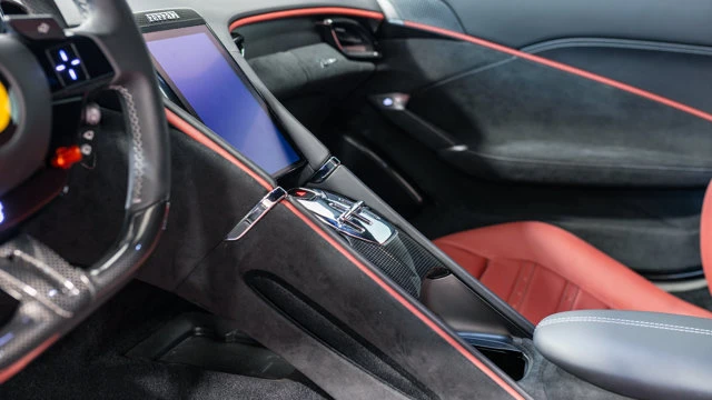 2024 Ferrari Roma - Image 7 of 15