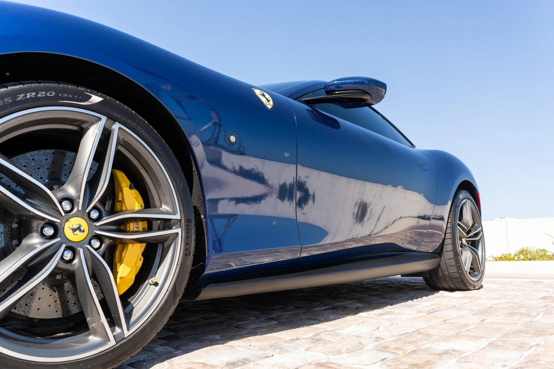 2024 Ferrari Roma - Image 23 of 31